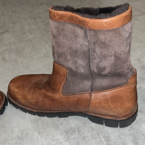 UGG Australia Beacon On Shearling Ankle Boot Brown Leather 5485 Mens Size 17 US - Picture 6 of 9